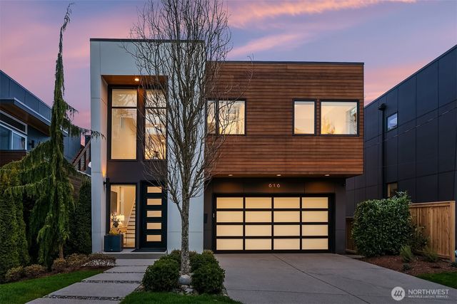 616 25th Avenue E, Seattle, WA 98112