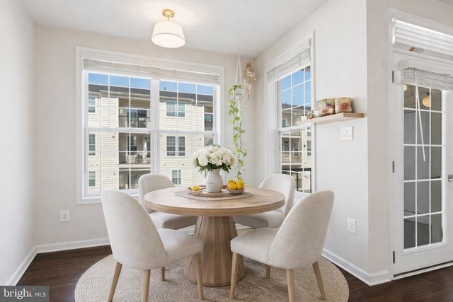 43100 THOROUGHFARE GAP TER, Ashburn, VA 20148