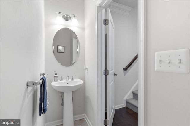 43100 THOROUGHFARE GAP TER, Ashburn, VA 20148