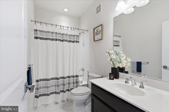 43100 THOROUGHFARE GAP TER, Ashburn, VA 20148