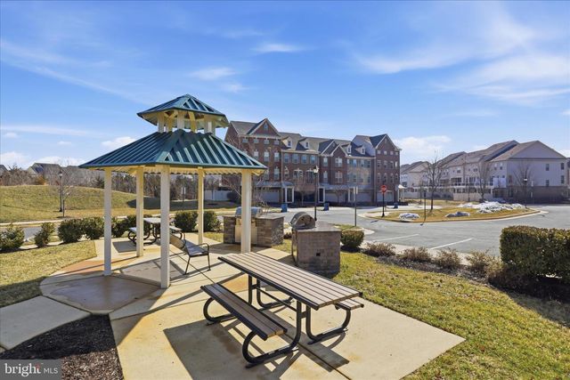 43100 THOROUGHFARE GAP TER, Ashburn, VA 20148