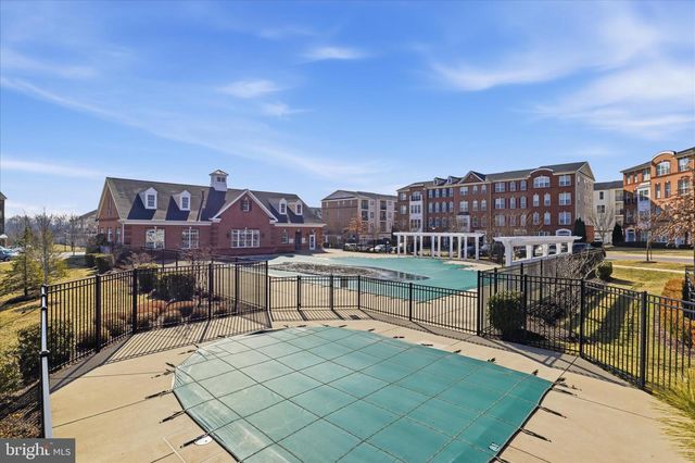 43100 THOROUGHFARE GAP TER, Ashburn, VA 20148