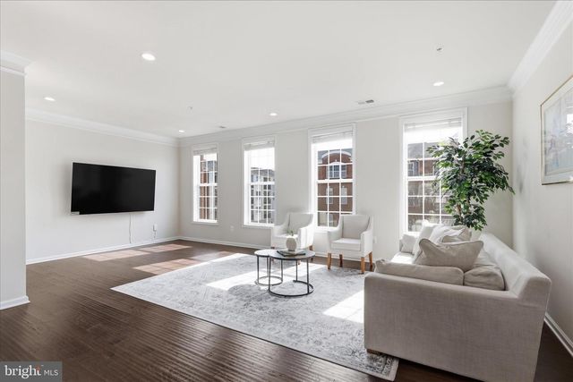 43100 THOROUGHFARE GAP TER, Ashburn, VA 20148