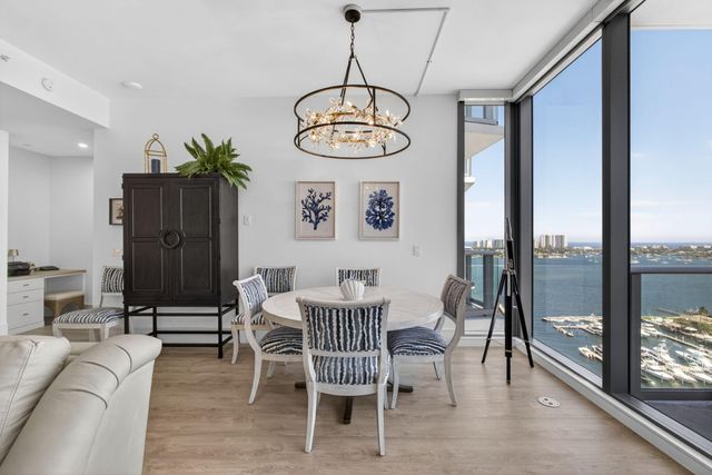 220 Lake Shore Drive 1907, West Palm Beach, FL 33403