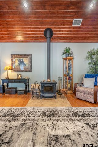 13307 Dustin Rd, Troup, TX 75789