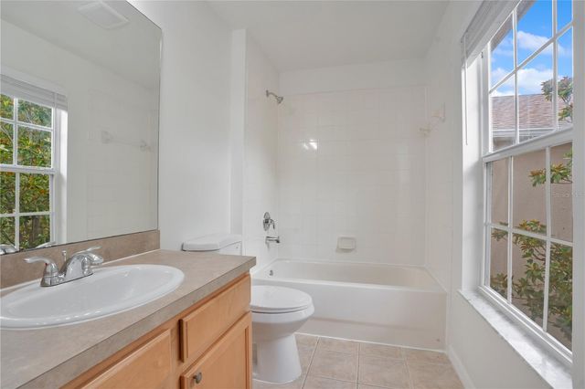12012 CITRUS LEAF DRIVE, Gibsonton, FL 33534