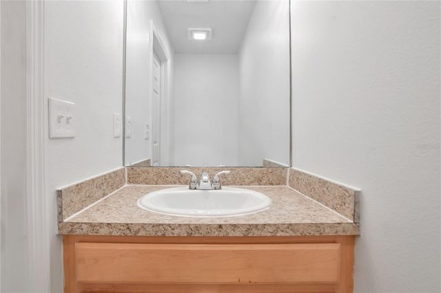 12012 CITRUS LEAF DRIVE, Gibsonton, FL 33534