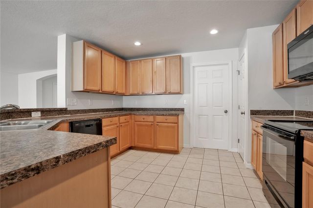 12012 CITRUS LEAF DRIVE, Gibsonton, FL 33534