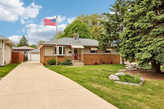 4369 S Nicholson AVENUE, Saint Francis, WI 53235