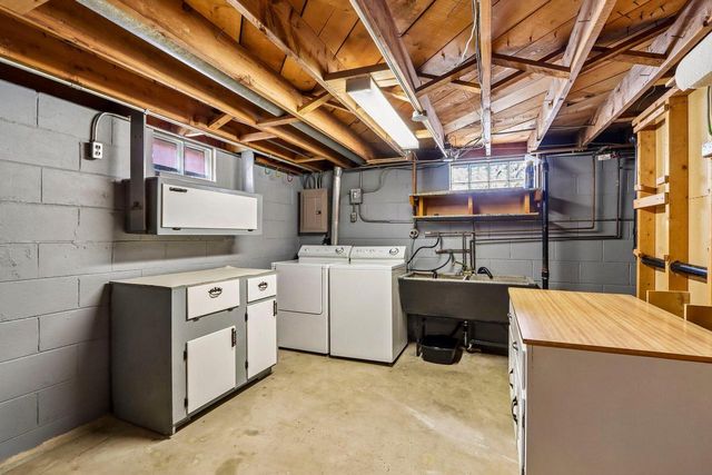 4369 S Nicholson AVENUE, Saint Francis, WI 53235