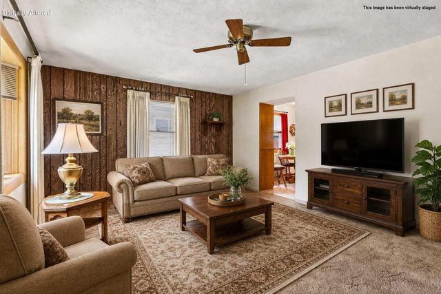 4369 S Nicholson AVENUE, Saint Francis, WI 53235