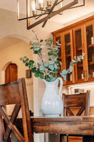 S62W28195 Ridge Valley ROAD, Waukesha, WI 53189