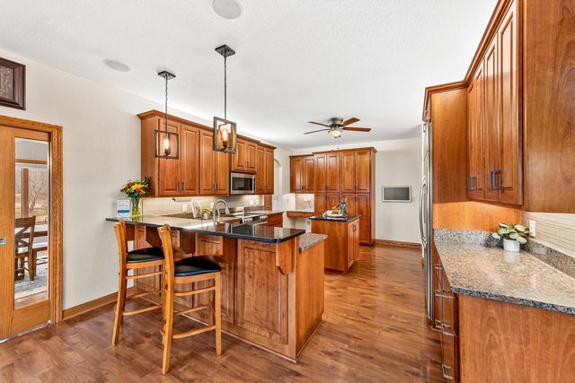 S62W28195 Ridge Valley ROAD, Waukesha, WI 53189