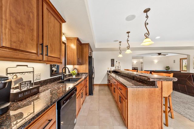 S62W28195 Ridge Valley ROAD, Waukesha, WI 53189