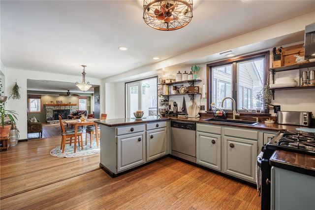 596 Ontario Drive, Ontario, NY 14519