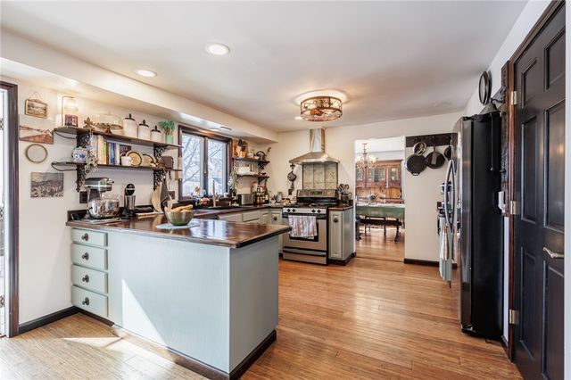 596 Ontario Drive, Ontario, NY 14519