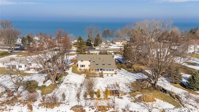 596 Ontario Drive, Ontario, NY 14519