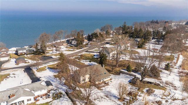 596 Ontario Drive, Ontario, NY 14519