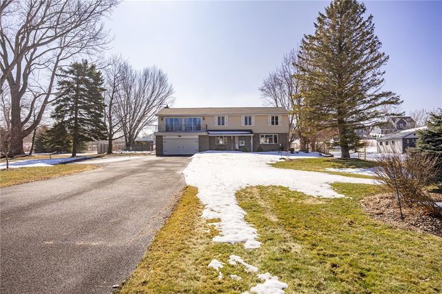 596 Ontario Drive, Ontario, NY 14519