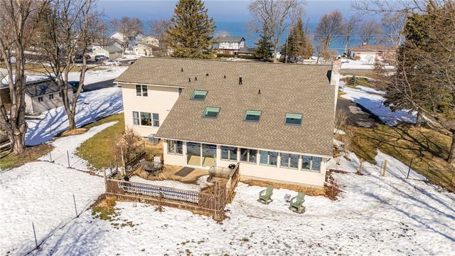 596 Ontario Drive, Ontario, NY 14519