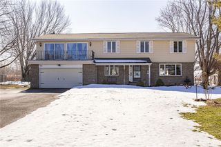 596 Ontario Drive, Ontario, NY 14519