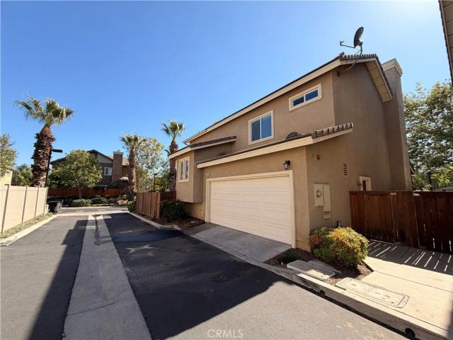 6287 Oakfield Court, Riverside, CA 92504