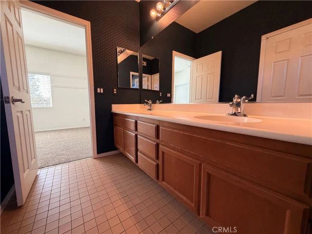 6287 Oakfield Court, Riverside, CA 92504