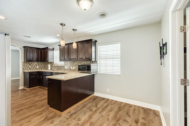 47 Adler Circle, Galveston, TX 77551
