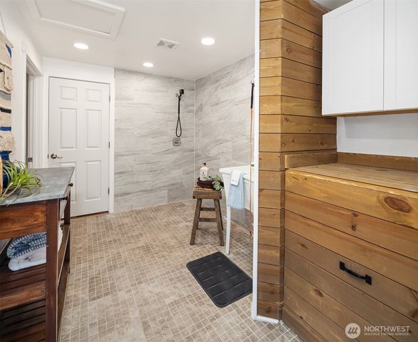 10511 90th Street NE, Lake Stevens, WA 98258
