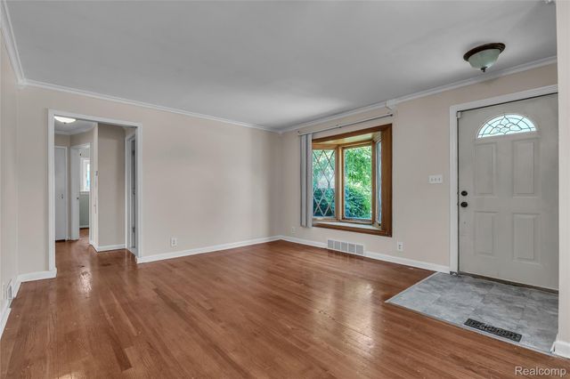 15421 McCann Street, Southgate, MI 48195