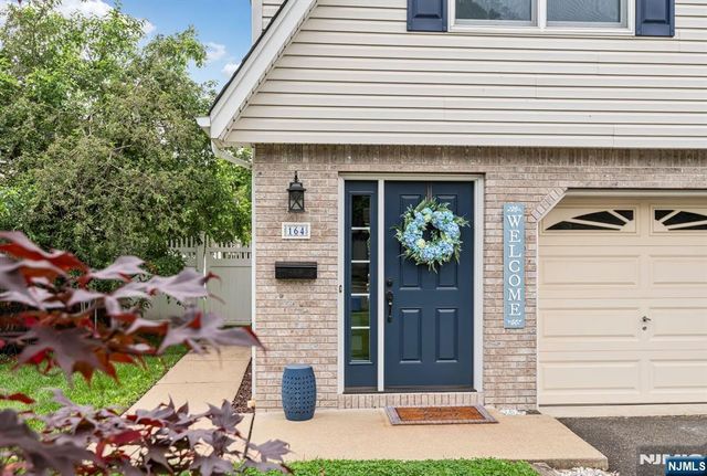 164 Prospect Avenue, Dumont, NJ 07628