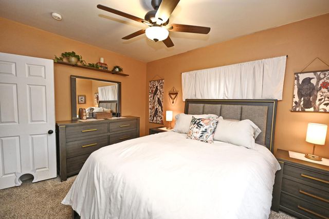 1237 N Adoline Avenue, Fresno, CA 93728