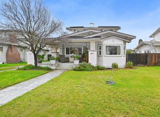 1237 N Adoline Avenue, Fresno, CA 93728