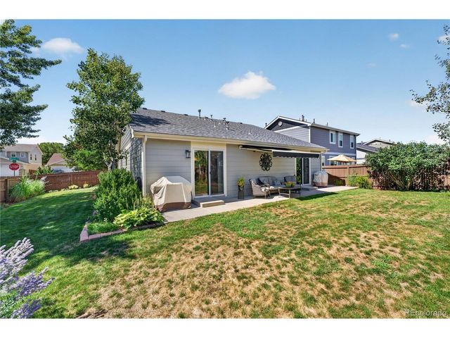 15895 Robins Dr, Denver, CO 80239