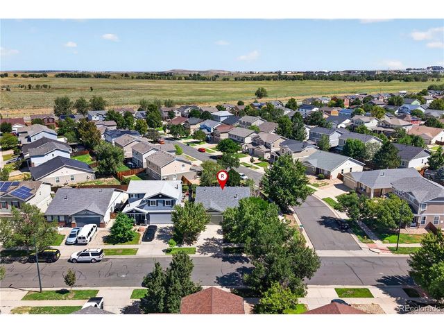 15895 Robins Dr, Denver, CO 80239