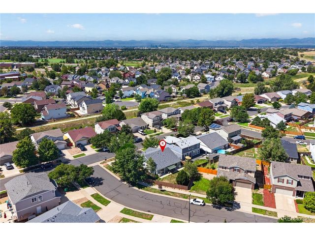 15895 Robins Dr, Denver, CO 80239