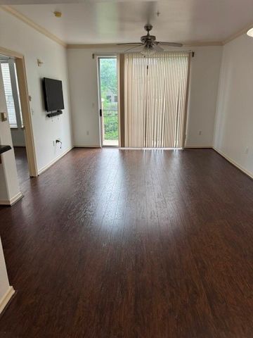 330 Las Colinas Boulevard E 348, Irving, TX 75039