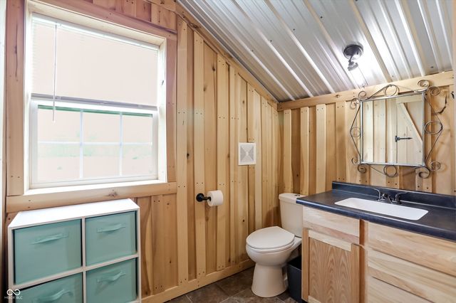 9278 E Cooper Road, Morgantown, IN 46160