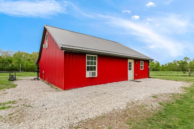9278 E Cooper Road, Morgantown, IN 46160