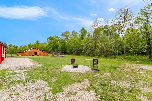 9278 E Cooper Road, Morgantown, IN 46160