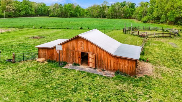 9278 E Cooper Road, Morgantown, IN 46160