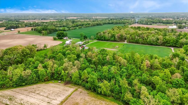 9278 E Cooper Road, Morgantown, IN 46160