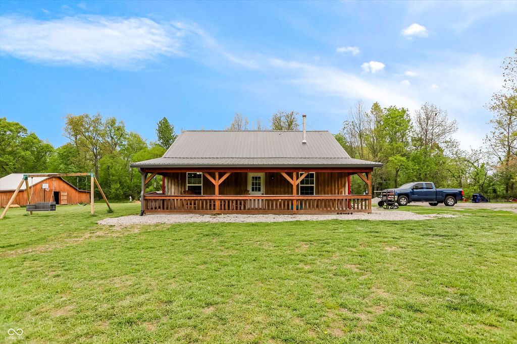 9278 E Cooper Road, Morgantown, IN 46160