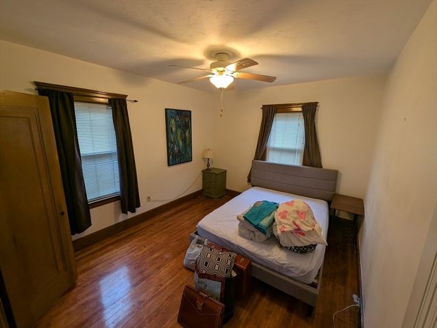 95 Longfellow Rd 1, Worcester, MA 01602