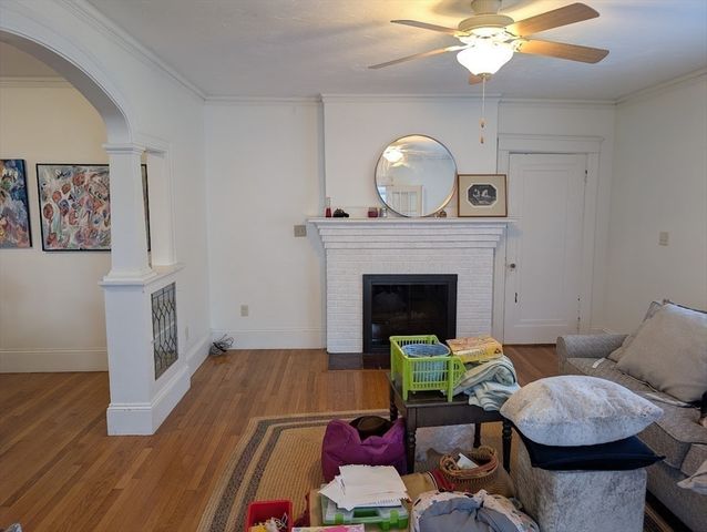 95 Longfellow Rd 1, Worcester, MA 01602