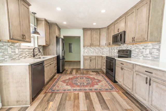 413 S Pandora Drive, Goose Creek, SC 29445