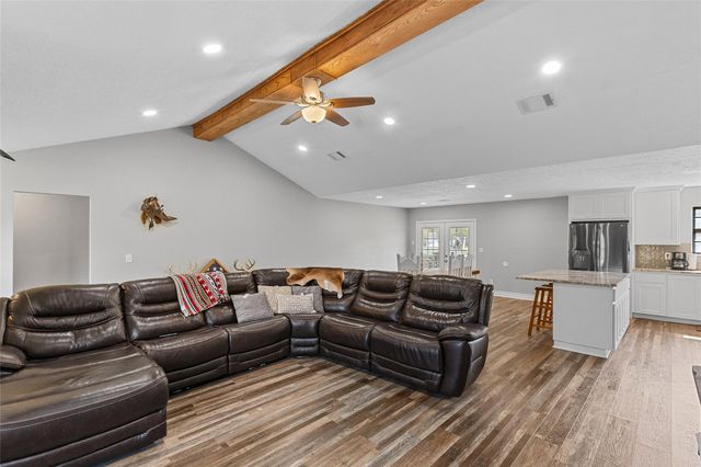 11050 Antioch Road, Midway, TX 75852