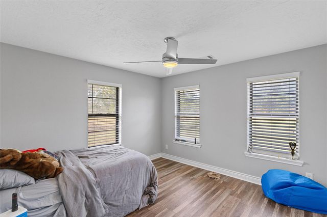 11050 Antioch Road, Midway, TX 75852