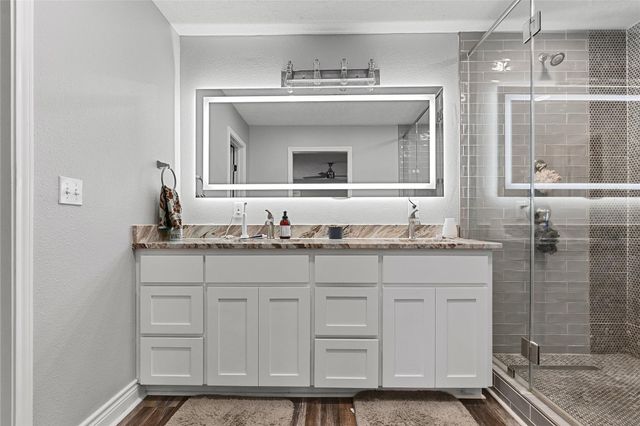 11050 Antioch Road, Midway, TX 75852