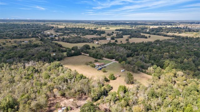 11050 Antioch Road, Midway, TX 75852